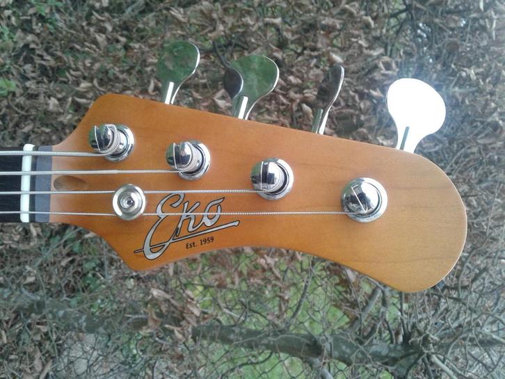 Précision, Musique & Instruments, Instruments à corde | Guitares | Basses, Neuf, Enlèvement ou Envoi