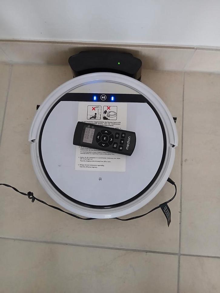 MEDION robotstofzuiger met dweilfunctie E32 SW (2-in-1-robot, Elektronische apparatuur, Stofzuigers, Robotstofzuiger, Ophalen
