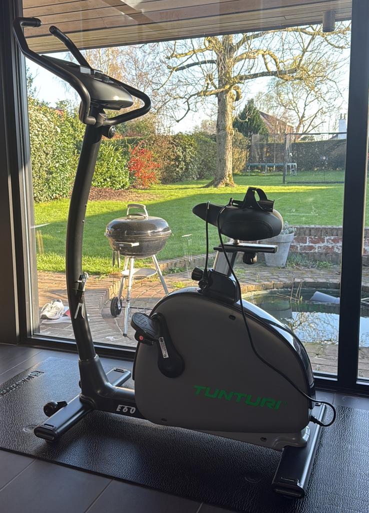 Tunturi E60 signature hometrainer, Sport en Fitness, Ophalen, Zo goed als nieuw, Hometrainer