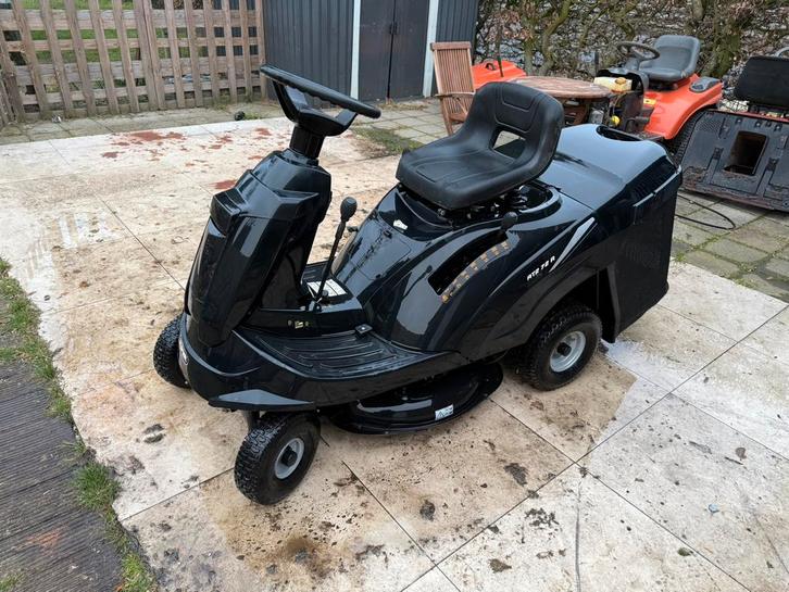 Alpina zitmaaier – defect / voor onderdelen, Tuin en Terras, Zitmaaiers, Zo goed als nieuw, Opvangbak, Ophalen