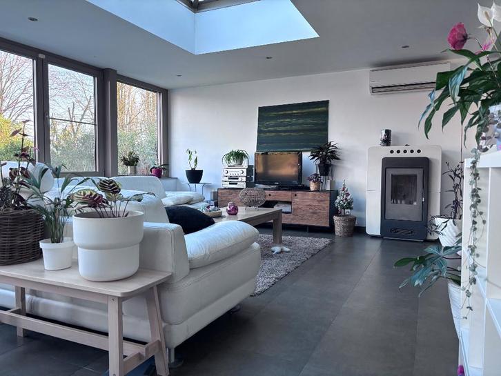 Vrijstaande vier gevel in een rustige buurt, Immo, Maisons à vendre, Province de Hainaut, 1000 à 1500 m², Maison individuelle