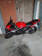 Yamaha R6 bouwjaar 2003 35xxx km, Motos, Motos | Yamaha, Particulier, Échappement sport, Permis Moto A1 minimum