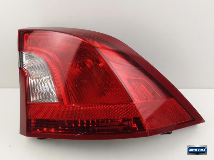 Feu arrière droit d'un Volvo S60, Autos : Pièces & Accessoires, Éclairage, Utilisé, 3 mois de garantie, Enlèvement ou Envoi