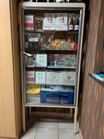 Antieke metalen etalage kast, Enlèvement