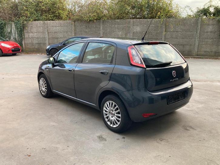 Fiat Punto 1.2benzine 2014**99000km*onderhoud*garantie*EURO6, Auto's, Fiat, Bedrijf, Te koop, Punto, ABS, Airbags, Airconditioning