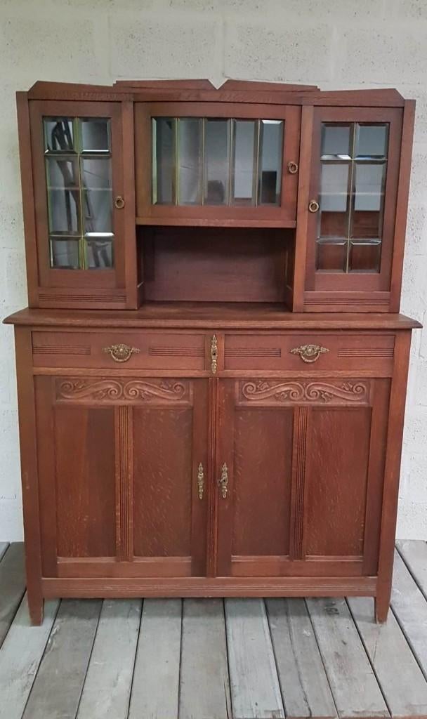 kast, Antiquités & Art, Enlèvement