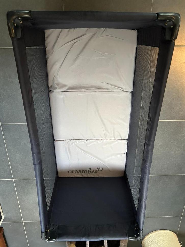 Opvouwbaar baby reisbed + matras & muggennet -handig&compact, Kinderen en Baby's, Babywiegjes en Ledikanten, Gebruikt, Reisbedje