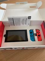 Nintendo switch + tv verbinder + nintendo hoesje, Games en Spelcomputers, Spelcomputers | Nintendo Switch, Ophalen, Zo goed als nieuw