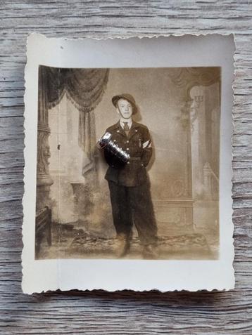 Foto Verzetstrijder Antwerpen 1944 beschikbaar voor biedingen