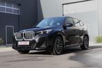 BMW IX1 xDrive30 M-Sport BTW wagen, Auto's, Automaat, Zwart, 2993 cc, Zwart