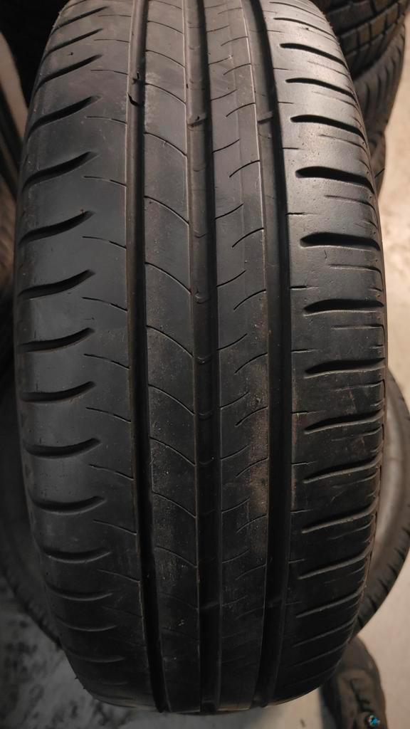 185/60r15 Michelin 35€ per stuk met plaatsen 18560r15, Auto-onderdelen, Besturing, Ophalen of Verzenden