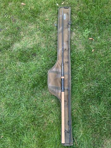 Sonik xtractor 10ft 3.25 lb Cork met 10 ft foudraal beschikbaar voor biedingen
