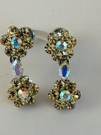 Oorbellen met strasssteentjes, Overige materialen, Overige kleuren, Ophalen of Verzenden, Met strass