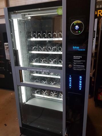 Vendo evolution combi automaat met lift gekoeld 
