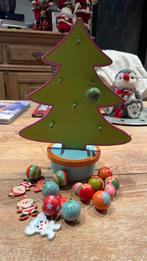 Houten kerstboom met attributen, Diversen, Kerst, Ophalen, Zo goed als nieuw