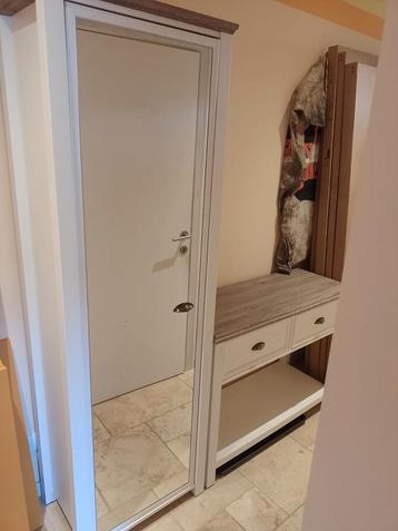 Halkast en commode moet dringend weg!, Enlèvement, Utilisé