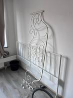 Ikea metalen bedframe 160x200cm met twee lattenbodems, Ophalen