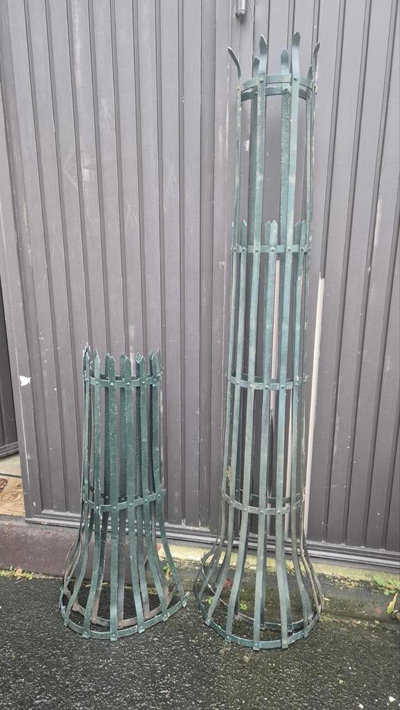 Boomkorven Boombeschermer, Ophalen