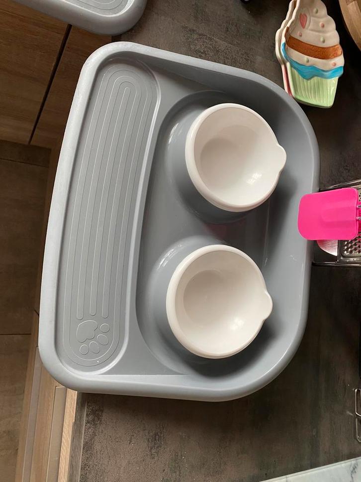 Kat eet bak, Dieren en Toebehoren, Kattenvoerbakken en Drinkbakken, Gebruikt, Ophalen