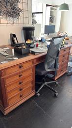 Antiek bureau uit oude gerechtsgebouw Antwerpen, Ophalen, Gebruikt, Bureau