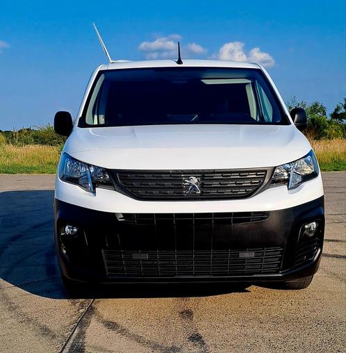 Peugeot partner, bwjr 2021, 118.000 km ,BTW aftrekbaar, Auto's, Bestelwagens en Lichte vracht, Particulier, ABS, Airbags, Airconditioning