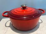 Le Creuset Signature 26 cm 5,5 liter, als nieuw., Huis en Inrichting, Gietijzer, Ophalen of Verzenden, Zo goed als nieuw, Keramische plaat