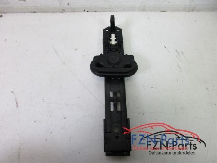 Gordel hoogteverstelling links-voor Audi A3 (22742164), Auto-onderdelen, Interieur en Bekleding, Gebruikt, Ophalen