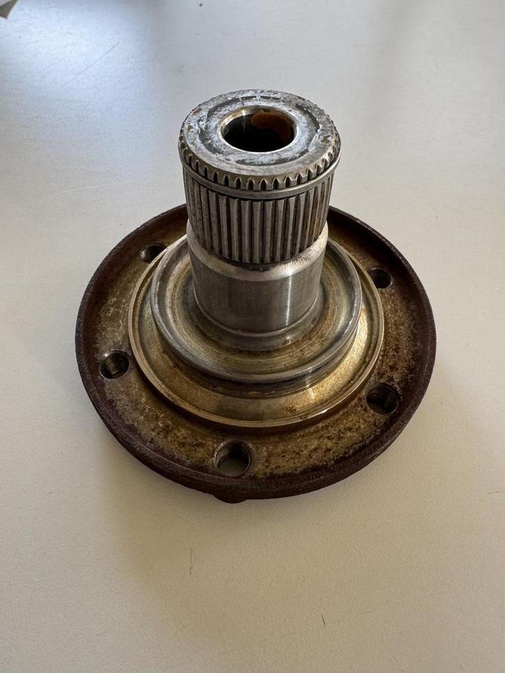 9G1.332.028.55 aandrijfasflens kort 991 pdk, Auto-onderdelen, Transmissie en Toebehoren, Gebruikt, Ophalen of Verzenden