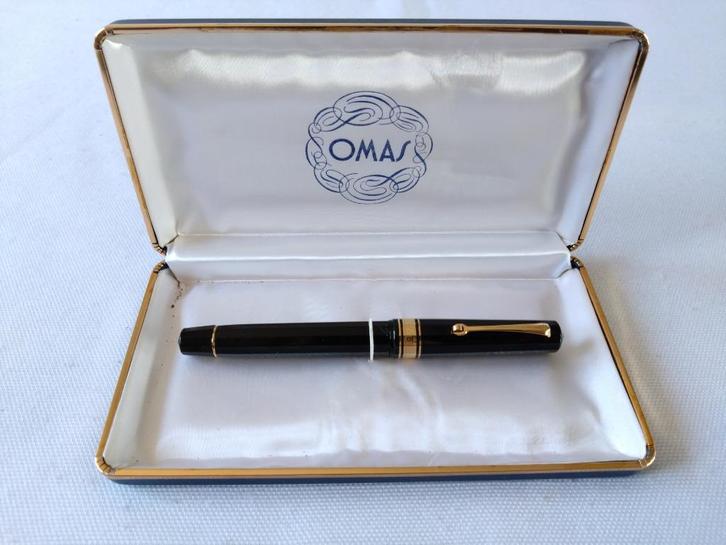 Omas Milord 18K/750 gouden M-Nib, Verzamelen, Pennenverzamelingen, Zo goed als nieuw, Vulpen, Overige merken, Met doosje, Ophalen of Verzenden