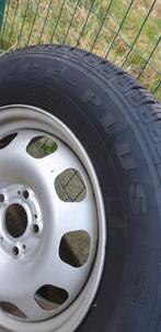 Winterbanden 215/65 R16, Auto-onderdelen, Ophalen, 16 inch, Banden en Velgen, Winterbanden
