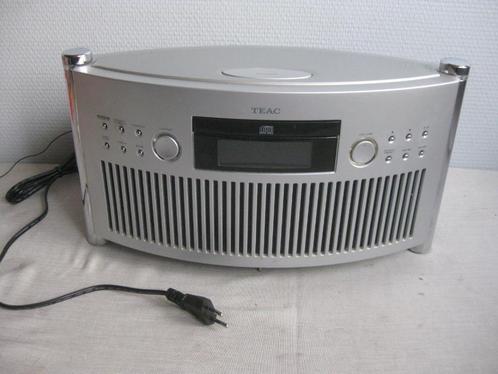 TEAC Stereo combinatie Tuner CD Amplifier Receiver RS-L50., Audio, Tv en Foto, Radio's, Zo goed als nieuw, Radio, Met cd-speler
