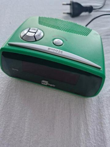 Wekkerradio beschikbaar voor biedingen