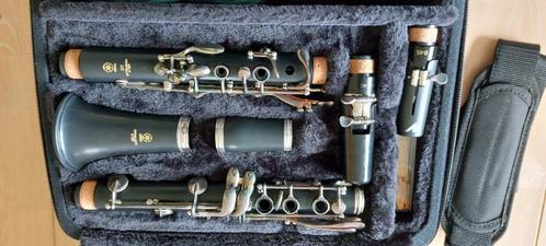 Klarinet te koop, Muziek en Instrumenten, Blaasinstrumenten | Klarinetten, Nieuw, Bes-klarinet, Overige materialen, Met koffer