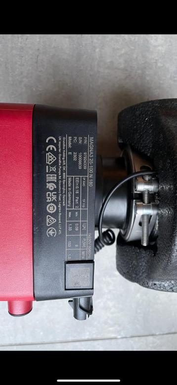 Grundfos Magna3 25-100 N 180 (sanitair), Moins de 60 cm, Enlèvement ou Envoi, Comme neuf, 200 à 500 watts