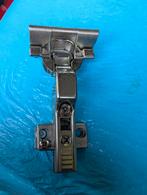 50 Charnières Blum avec amortisseur, Doe-het-zelf en Bouw, Ophalen of Verzenden, Zo goed als nieuw