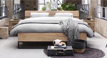 Slaapkamer nieuw , kleur naturel lamulux beschikbaar voor biedingen