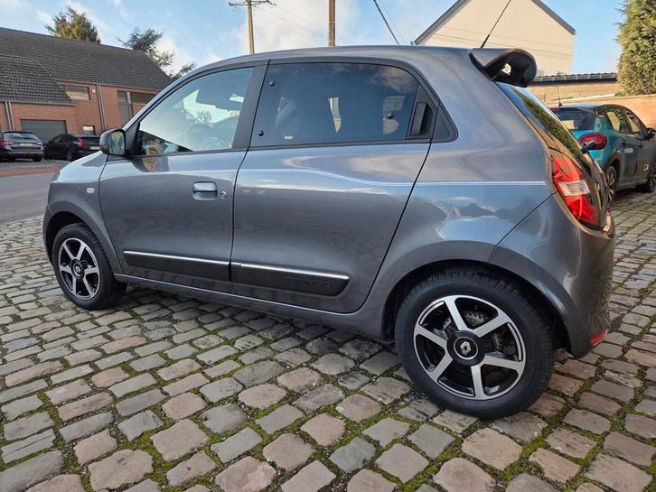 Twingo 1.0sce intens, 64000klm , 2017, prête à immatriculer., Autos, Renault, Particulier, Twingo, Essence, Euro 6, 5 portes, Enlèvement