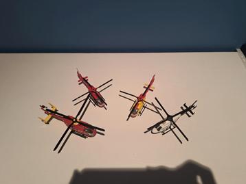 4 speelgoed helikopters