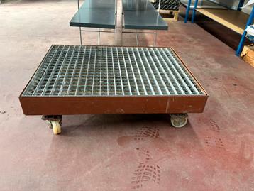 Lekbak op wielen 60x80cm beschikbaar voor biedingen