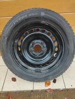 2 roues avec pneus hiver, Pneus hiver, Pneu(s)