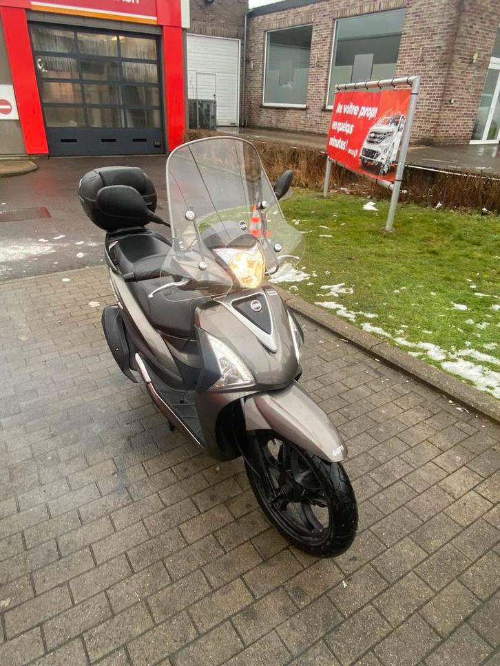 Sym Symphony 125 ST, Motoren, Overige Motoren, 11 kW of minder, 1 cilinder, Ophalen
