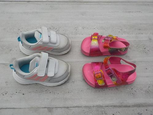 Chaussures et sandales Adidas pour filles taille 21, Enfants & Bébés, Vêtements de bébé | Chaussures & Chaussettes, Utilisé, Fille