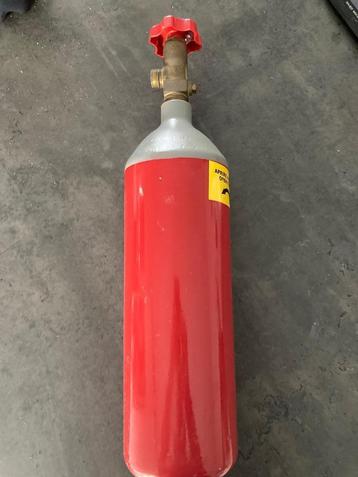Fles 2 kg kilo CO2 koolzuurgas beschikbaar voor biedingen