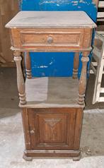 Kast kastje antiek nachtkastje, Enlèvement