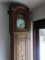 Horloge de parket du 18ème siècle, Enlèvement