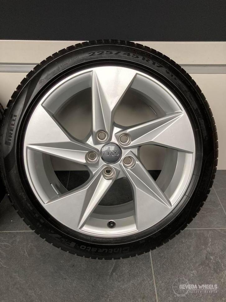 17'' originele Audi A3 8P 8V 8Y velgen + banden 5x112  8Y0 6, Auto-onderdelen, Banden en Velgen, Banden en Velgen, Zomerbanden
