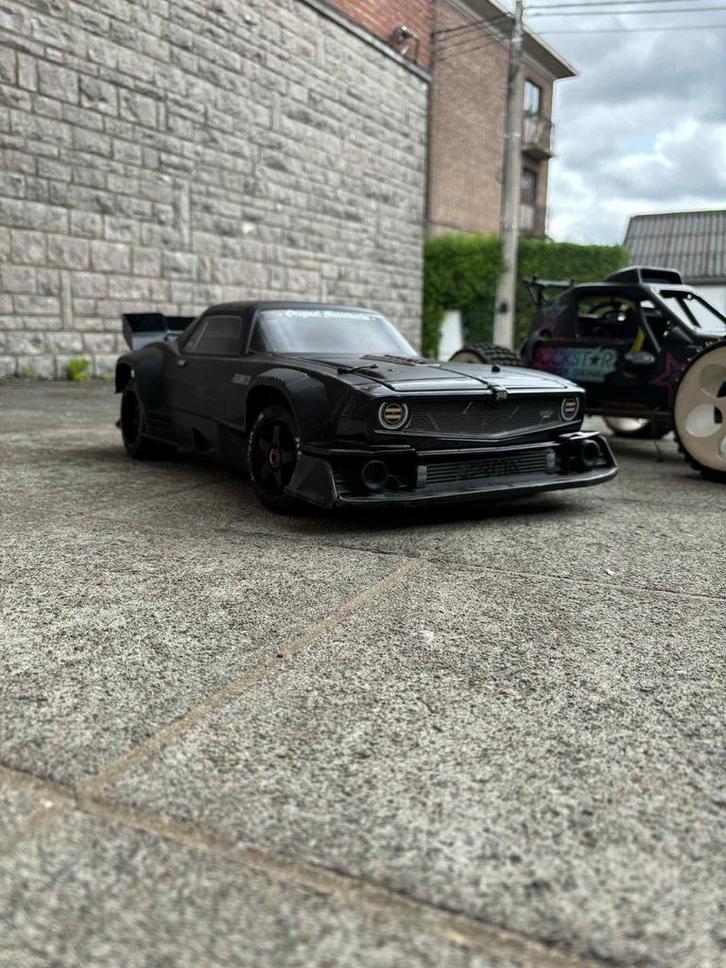 Arrma felony 1/7, Hobby en Vrije tijd, Modelbouw | Radiografisch | Overige, Ophalen of Verzenden