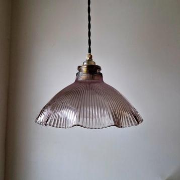 Vintage Holophane prismatisch glazen hanglamp.  beschikbaar voor biedingen