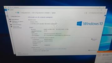 Asus laptop werkt op extern scherm  beschikbaar voor biedingen