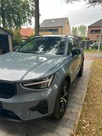Volvo XC40 plus dark design 197 AT, Auto's, Automaat, 145 kW, Overige kleuren, Leder en Stof